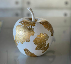 'Gold Leaf' Graffiti Apple